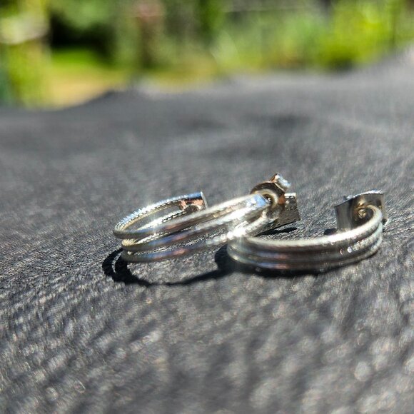 Filigree Hoop Earrings - Picture 3 of 6